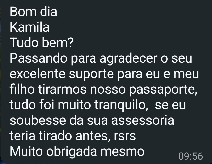 Depoimento de cliente satisfeita com a assessoria do passaporte do Mundo Cabe na Mala